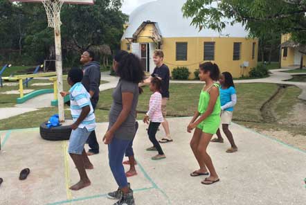 Hip hop dance lessons by a volunteer