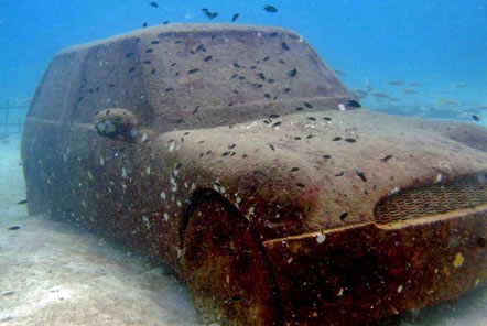 Sunken battle ships and a Mini Cooper - Artificial Reefs in Thailand